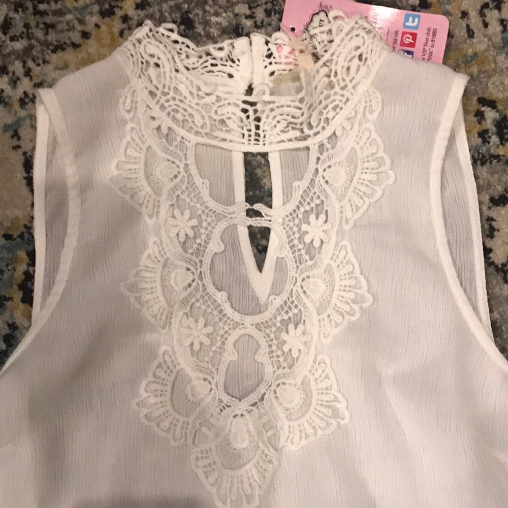 Entro size M top. - Picture 3 of 4